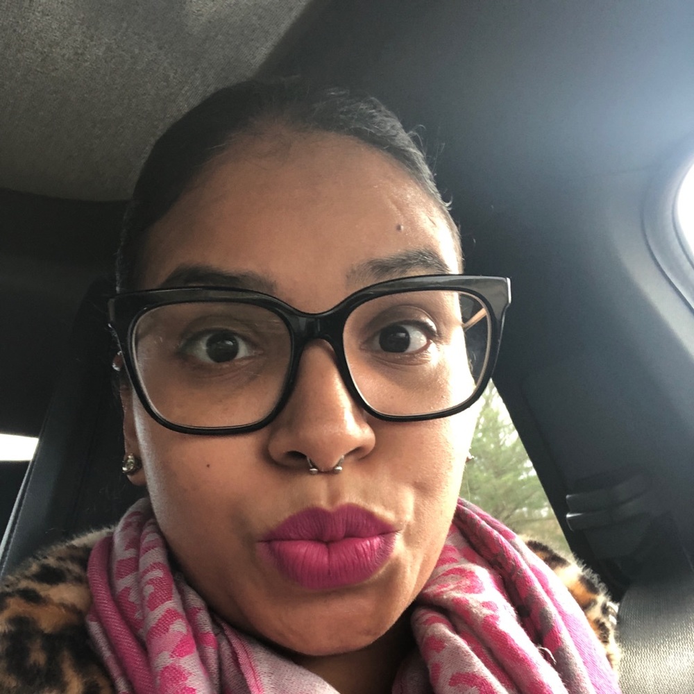 Meet your Posher, Becky